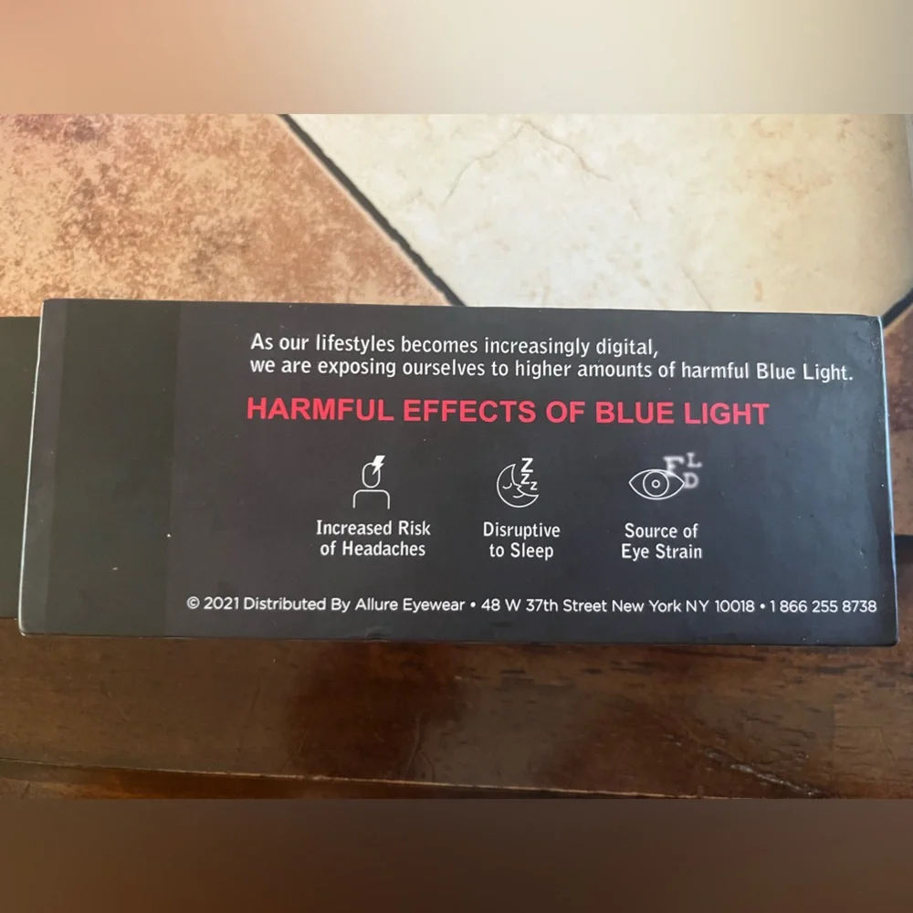 Gold and Black Sean John blue light blocking glasses